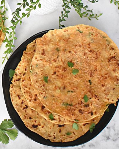 Aloo prantha plate