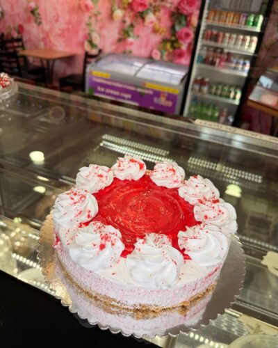 Red Velvet Cheese cake